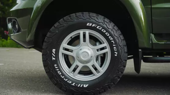 UAZ 3163 Patriot