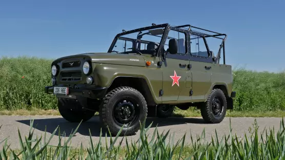 UAZ 2924 Hunter SG Soft Top