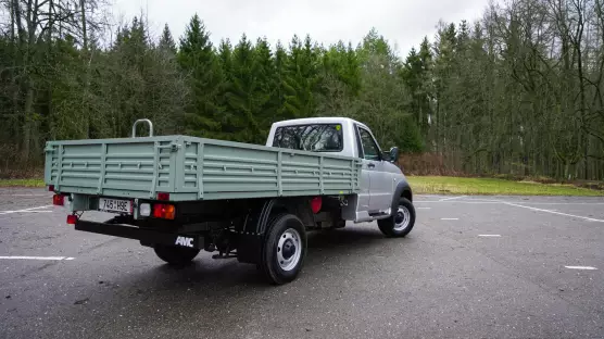 UAZ 23602 Profi Singlecab valník