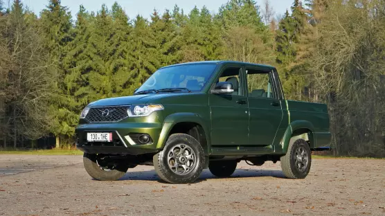 UAZ 2363 Pickup AT