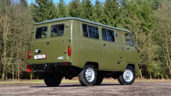 UAZ 3962 Medical Van