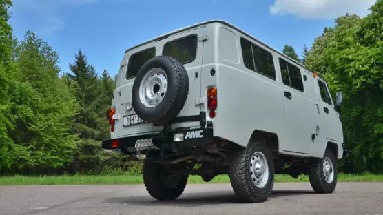 UAZ 3741 Cargo