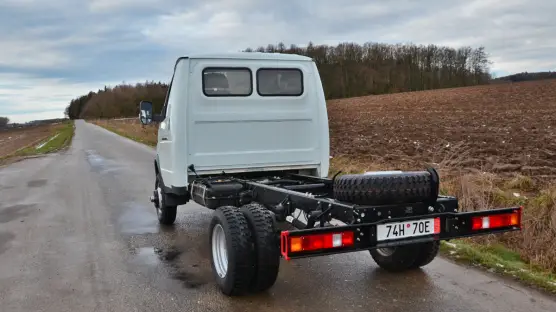 GAZ GAZelle 4x4 33027 chassis