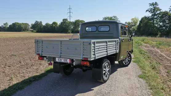 UAZ 390945 Farmer