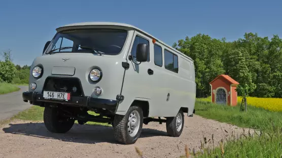 UAZ 3909 Combi