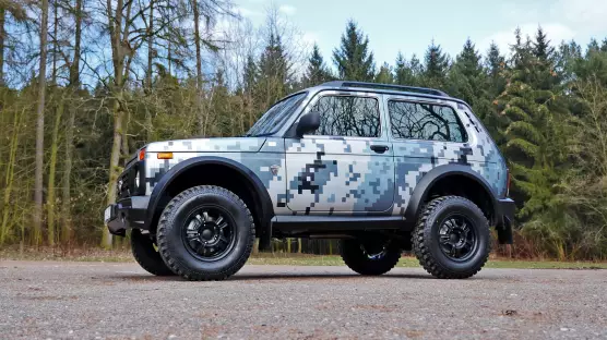 Lada Niva Legend Bronto