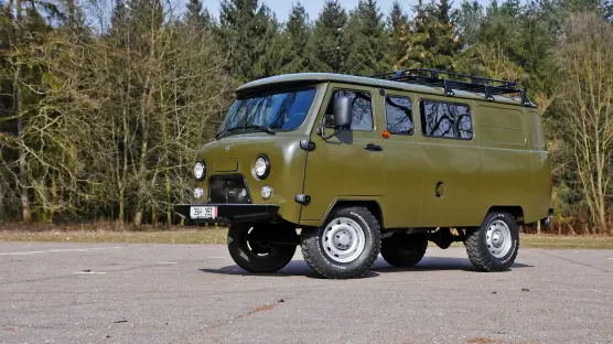 UAZ 3909 Combi