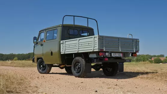 UAZ 390945 Farmer