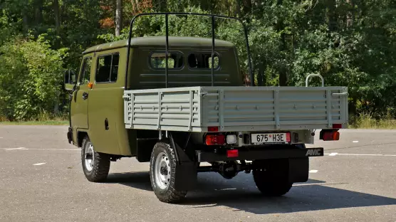 UAZ 390945 Farmer