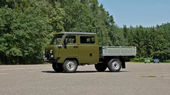 UAZ 390945 Farmer