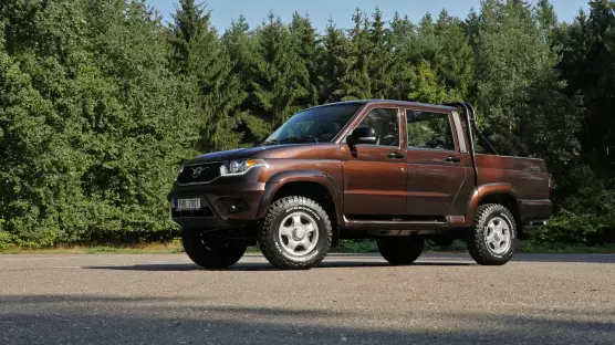 UAZ 2363 Pickup