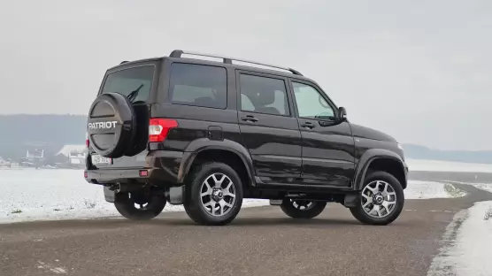 UAZ 3163 Patriot