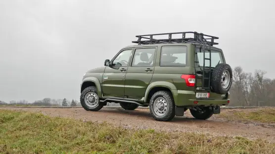 UAZ 3163 Patriot