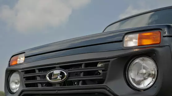 Lada Niva Legend Bronto