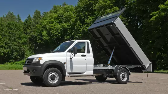 UAZ 23602 Profi Singlecab tipper